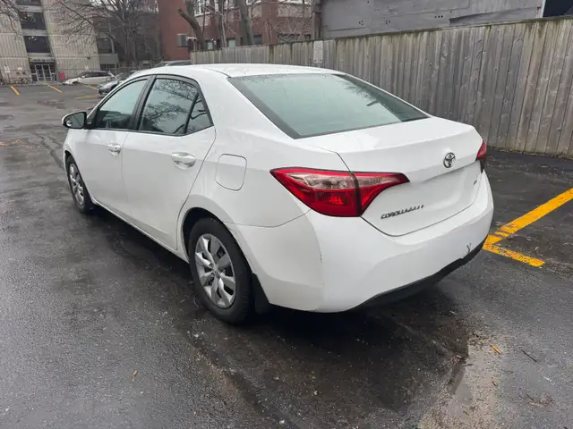 2018 Toyota Corolla LE (Upgraded Version)565626310744483843