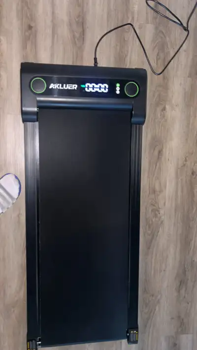 AKLUER BRAND NEW WALKING PAD(hold weight capacity of 300lb), View more