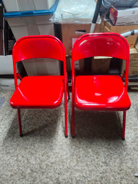 *** BRIGHT RED FOLDING CHAIRS *** - REDUCED
