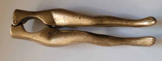Vintage Solid Heavy Brass Lady Legs Hips Shape Nutcracker in Arts & Collectibles in Oshawa / Durham Region - Image 3