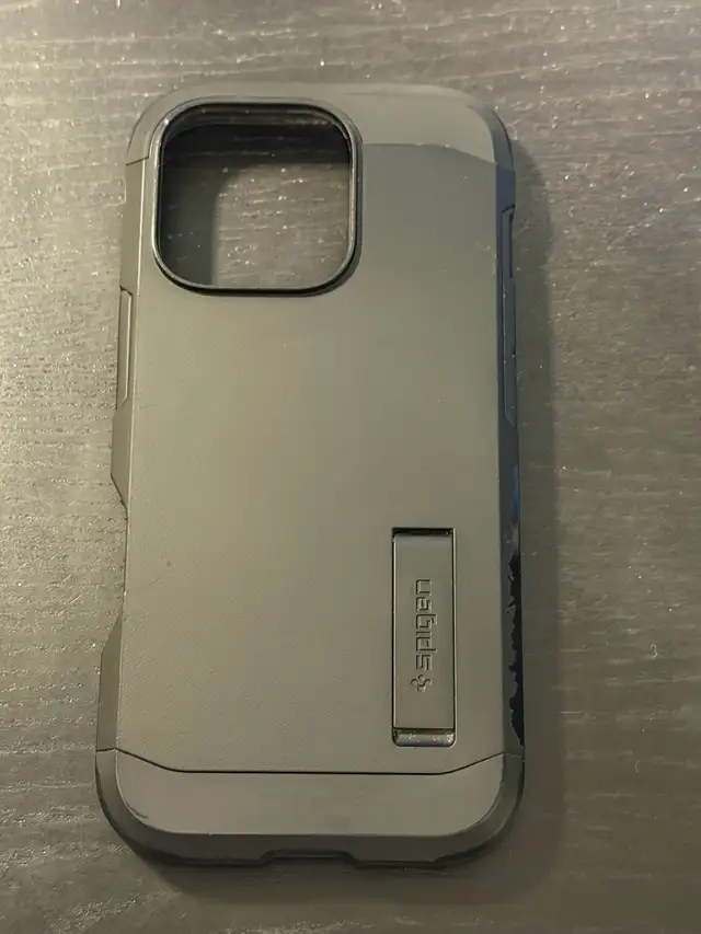 Spigen Tough Armor for iPhone 16 Pro in Cell Phone Accessories in Thunder Bay - Image 4