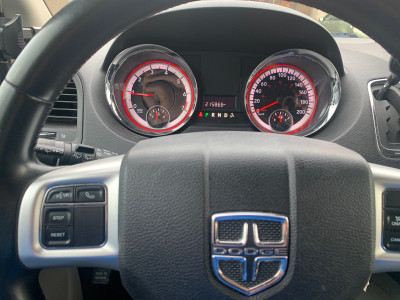 2013 DODGE GRAND CARAVAN SE