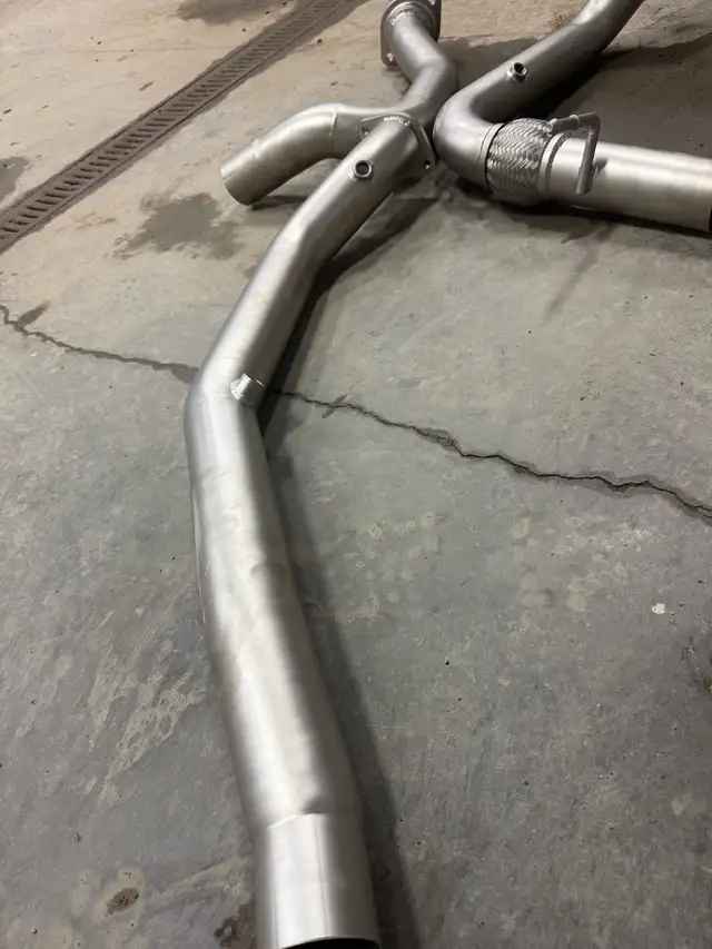 CP-Ecp-e QKspl Ford F-150 Raptor EcoBoost Off-Road Downpipe in Engine & Engine Parts in 100 Mile House - Image 3