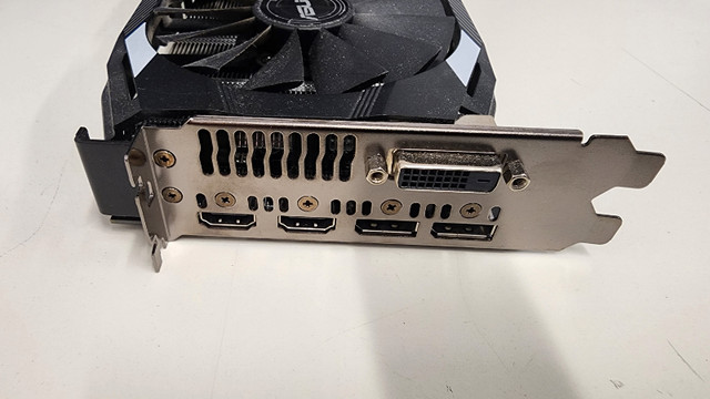 Asus DUAL-RX580-O8G in System Components in City of Toronto - Image 2