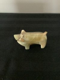 Onyx pig figurine