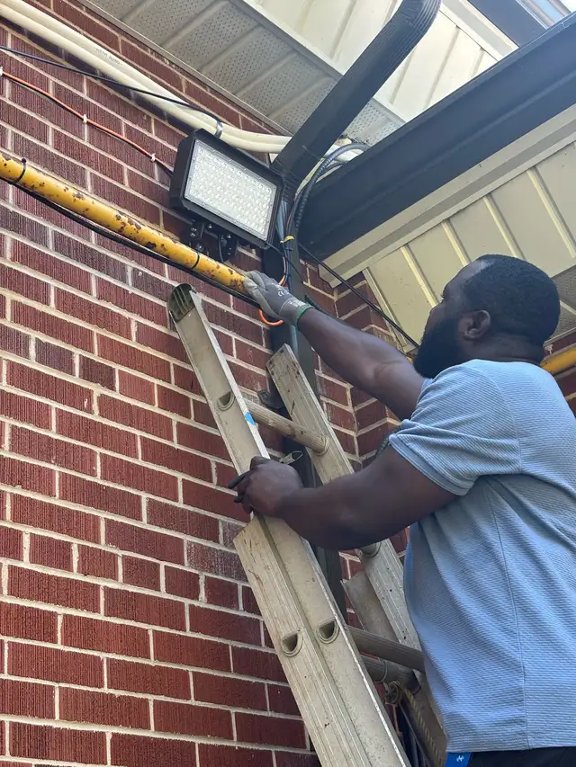 Electrical repairs and maintenance 65561335807363121