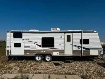 28’ dutchmen travel trailer. Has been a great family trailer for years but we’ve now bought a summer...