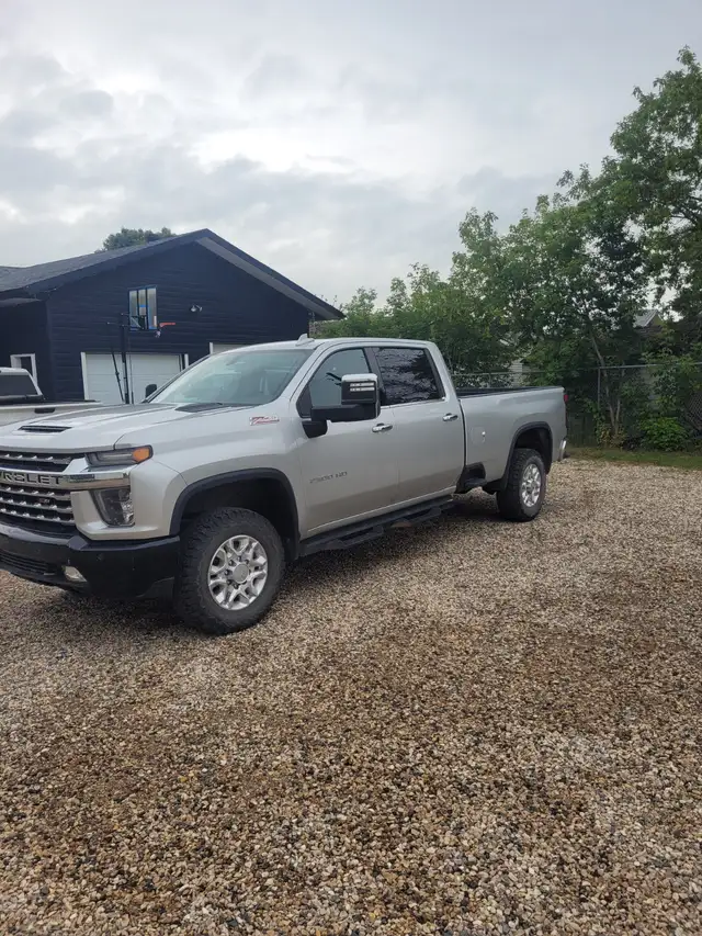 2022 Chev 2500LTZ in Cars & Trucks in Saskatoon - Image 2