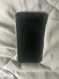 iPhone X - broken front screen 