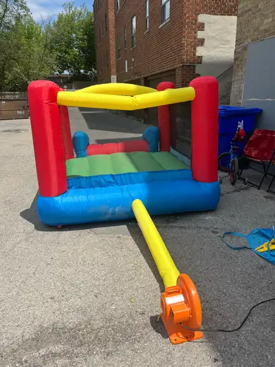 little Tikes Bounce Castle, View more