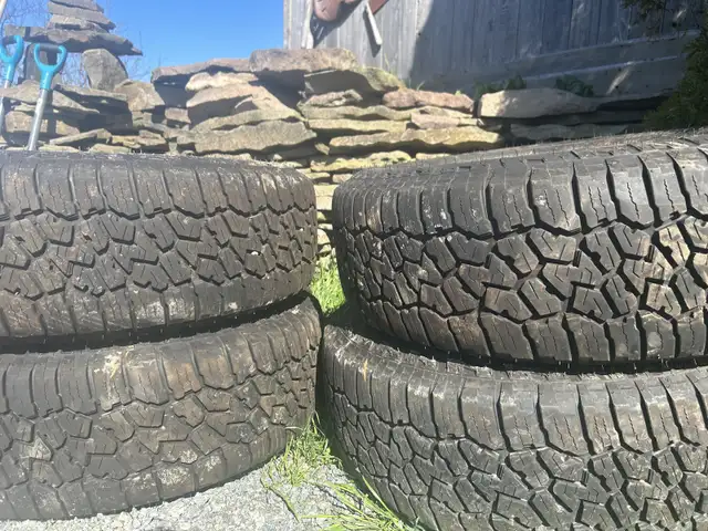 2 sets winter tires/ rims in Tires & Rims in Cape Breton - Image 2
