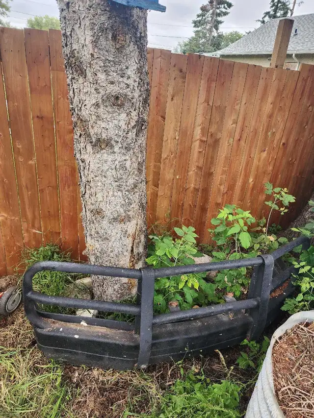 Ali Arc Bumper with Armor Guard coating in Auto Body Parts in Prince Albert - Image 3