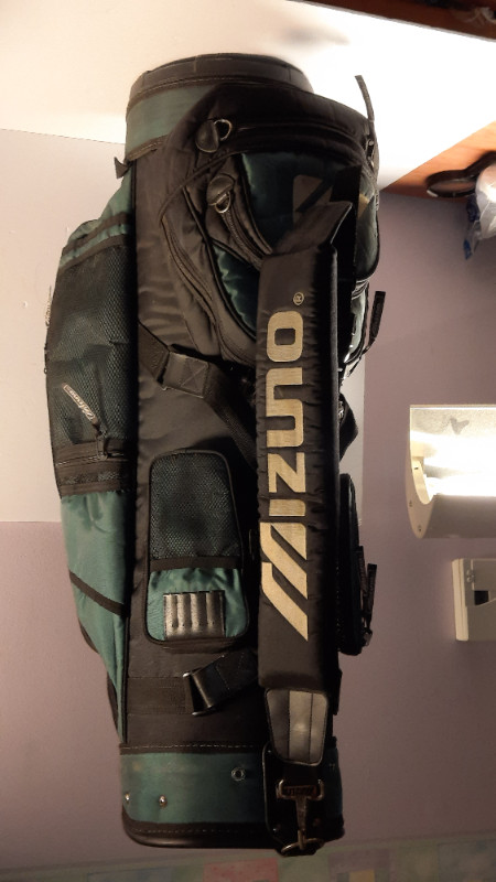 SAC DE GOLF MIZUNO dans Golf  à Longueuil/Rive Sud