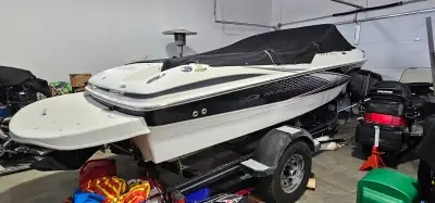 2008 MAXUM 1800 SR3 INBOARD 4.3 MERCRUISER Humminbird fish finder Seadoo x4 person pull tube Beginne...
