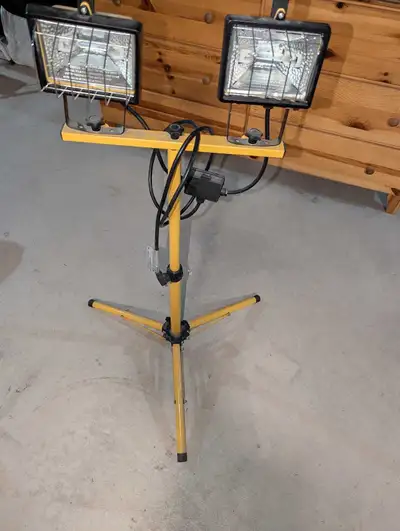 Halogen work lamps, View more