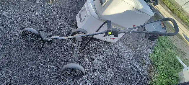 golf push cart in Golf in Regina - Image 3