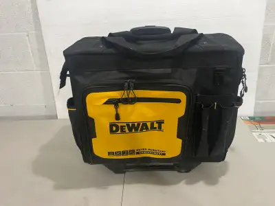 Selling DEWALT Rolling Tool Bag with Telescopic Handles & Cardholder, 27 Pockets, 18-in I have sever...