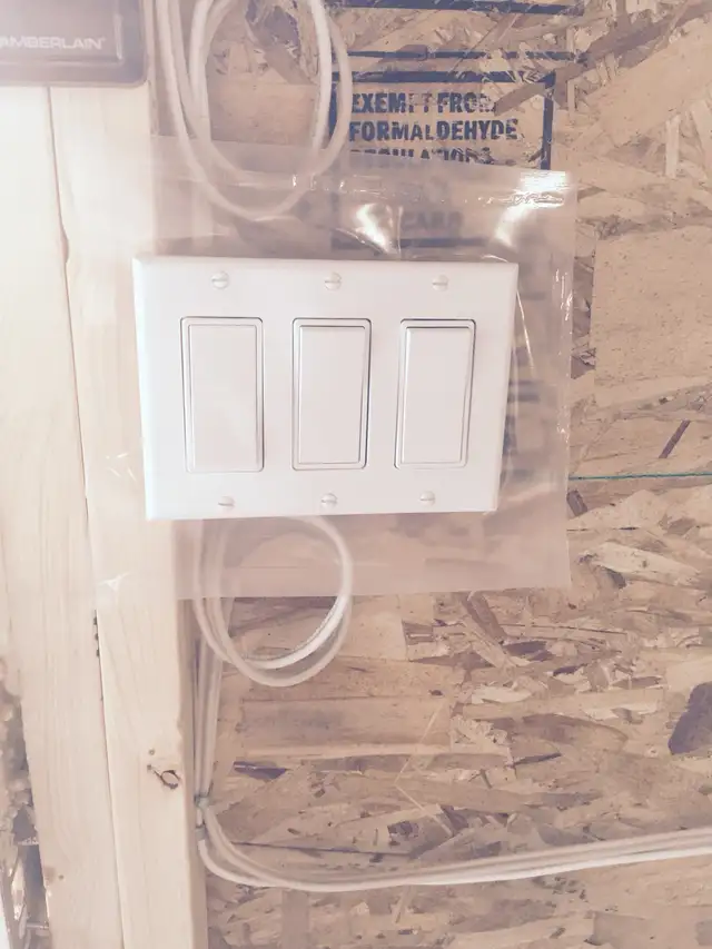 Electrician65198306502147125