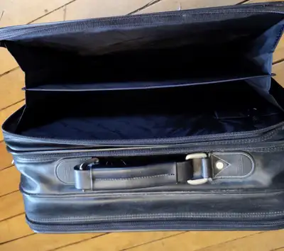 Targus Computer Laptop Case Bag, View more