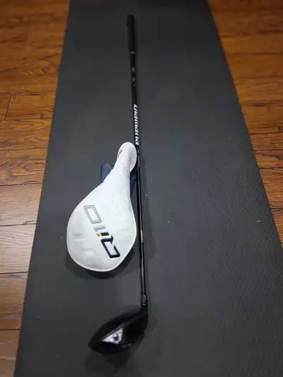 Lh Taylormade Qi 10 9 degree driver with regular flex shaft