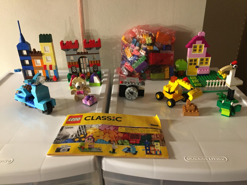 Lego Classic Large Creative Brick Box 10698 Toys Games Markham York Region Kijiji Classifieds