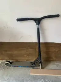 Grit scooter