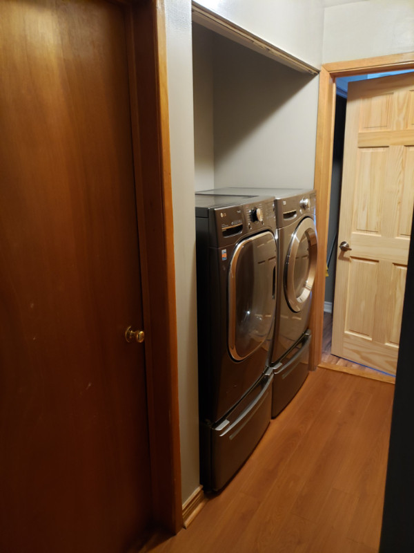 Cozy Room with Private Washroom minutes from Lunenburg For Rent. in Room Rentals & Roommates in Bridgewater - Image 2