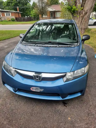 Je suis la 2e propriétaire depuis 2012. Mécanique en bon état, car toujours entretenue chez le conce...