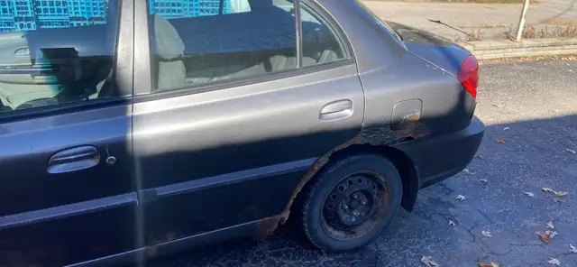 Kia Rio 2004601862450625259522