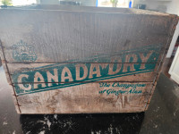 Vintage Canada Dry Crate