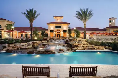 Who’s looking for a Fantastic Winter Break opportunity in the Sunshine State? Picture your family in...