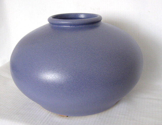 POTTERIE MID CENTURY MODERN POTTERY dans Art et objets de collection  à Ouest de l’Île - Image 4