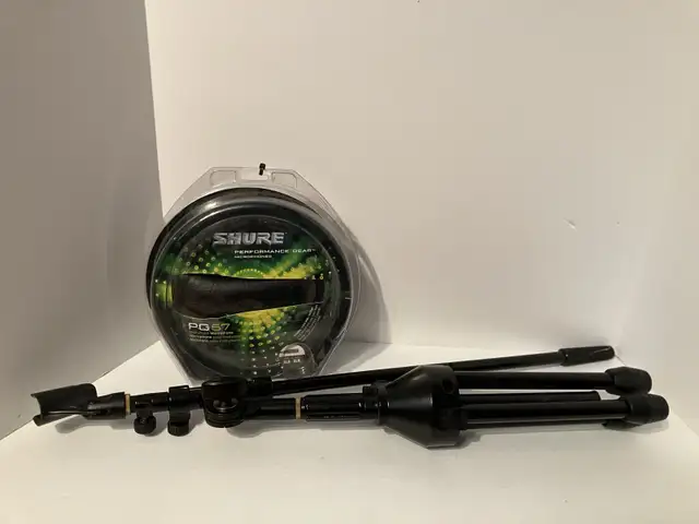  Shure PG57-LC Cardioid Dynamic Instrument Microphone with t in Pro Audio & Recording Equipment in Markham / York Region - Image 2