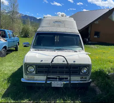 This Islander van conversion has been sitting since 2012 *it doesn’t have a title** and I don’t know...