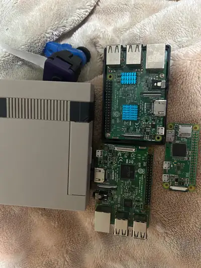 Raspberry Pi 3b 3 pieces available, and 1 Pico W, View more