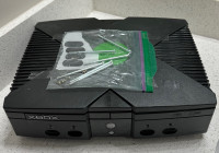 Original Xbox - 2 controllers - needs repair 