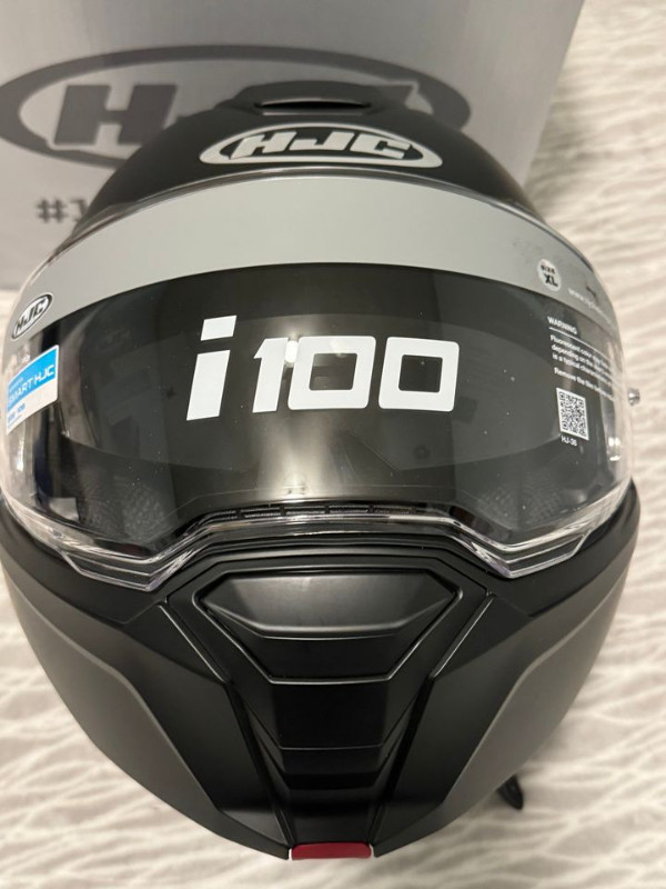 HJC MODULAR HELMET BRAND NEW IN BOX SIZE XL in Motorcycle Parts & Accessories in Charlottetown