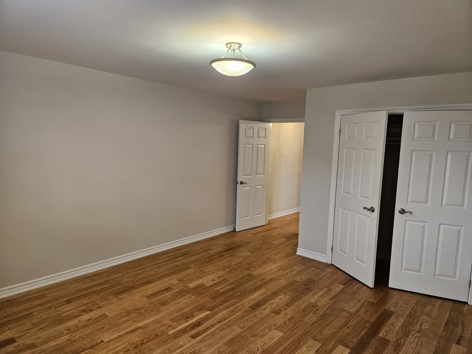 3Bedroom House for Rent. | Long Term Rentals | City of Toronto | Free ...