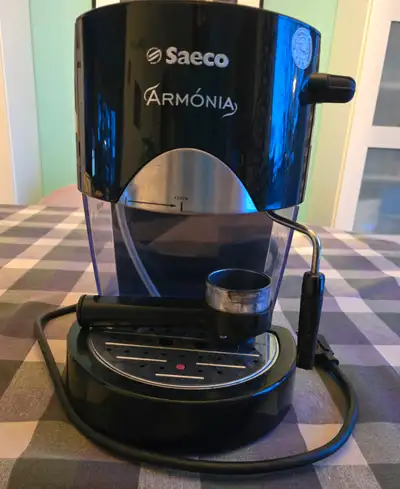 Laval Négotiable / Negociable Black / Noir Saeco Armonia is a line of espresso machines from Philips...