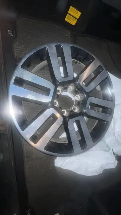 4 wheel discs with tire pressure monitoring sensors. Used one season on Toyota 4-Runner with tires 2...