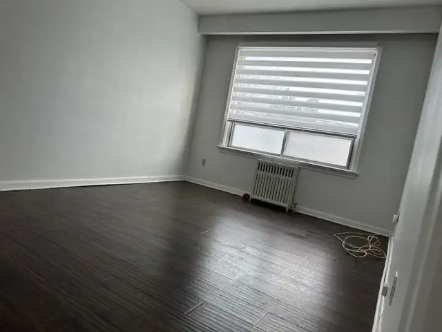 Spacious and bright 2 Bedroom Apartment in Royal York and Mimico