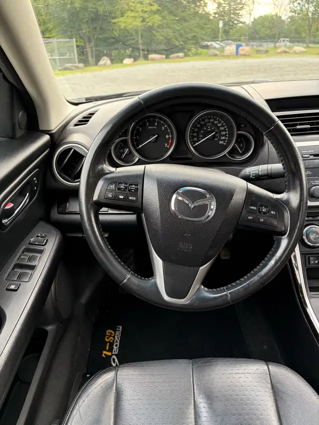 2011 Mazda 6 with Low Mileage570156302614538247