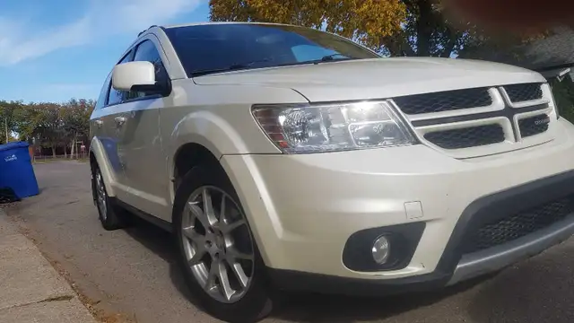 2012 Dodge RT AwD 