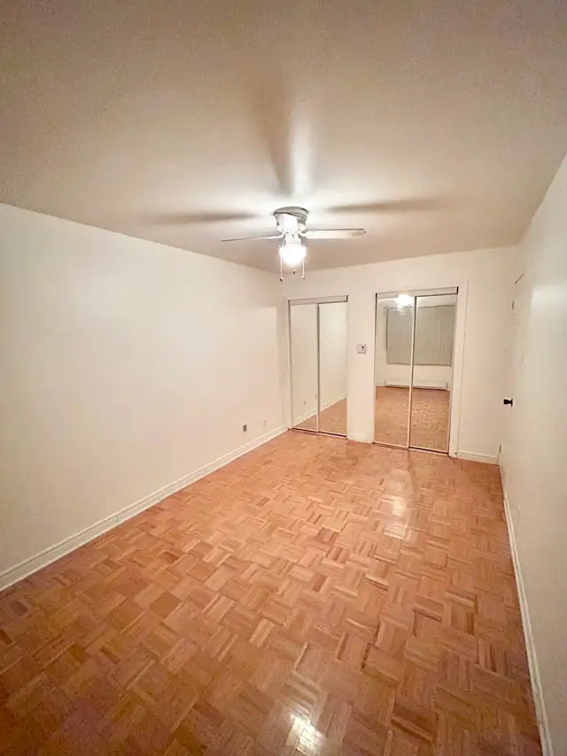 Grand 5 1/2 avec cour et garage à louer in Long Term Rentals in City of Montréal - Image 6