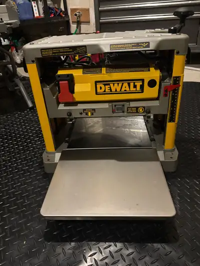 Dewalt 12 1/2 inch thinkness planner , View more