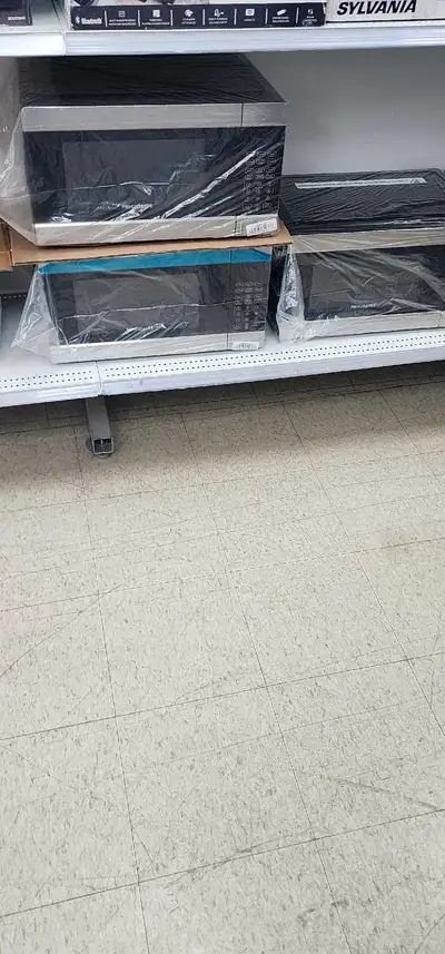 RCA 0.9 Cu. Ft. Stainless Steel MicrowaveONLY $70, View more