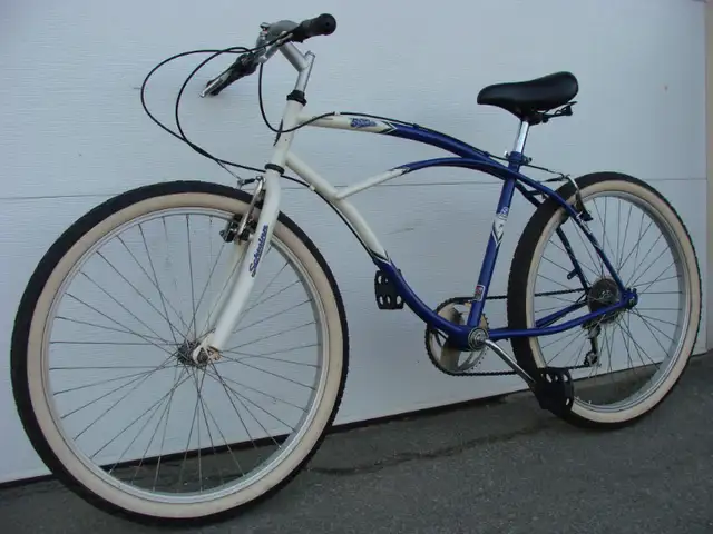 SCHWINN Vintage Racer 6-vit/spd Cruiser-Urban/City-Mens/Hommes in Cruiser, Commuter & Hybrid in Laurentides - Image 8