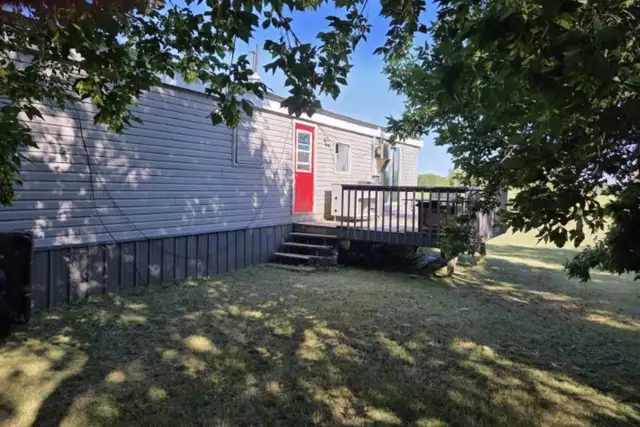 17 acre private acreage - east of Endeavour, SK  in Houses for Sale in Saskatoon - Image 4