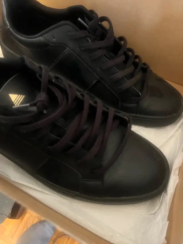 Limited Stock - Embellish Clearance Rack - Size 34-36 + Sneakers in Men's in City of Toronto - Image 8