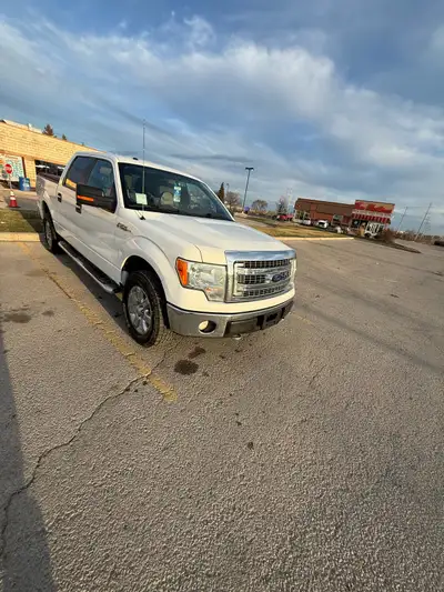 2014 Ford F-150 Supercrew XTR 4x4 Price: $10,000 (Firm) Mileage: 274,000 km • 5.0L V8 – Clean, stron...
